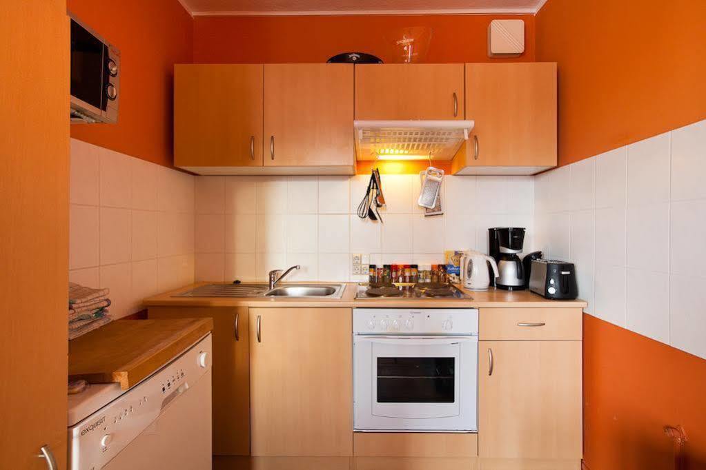 Suite Park & City Alex 4 Rooms 2 Bathrooms 2 Kitchen Berlin Exterior photo